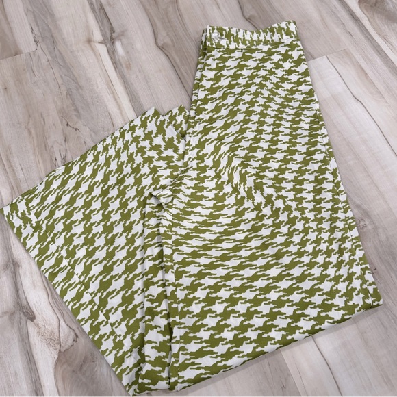 Urban Outfitters Olympia Print Pant Size Medium - Picture 6 of 8